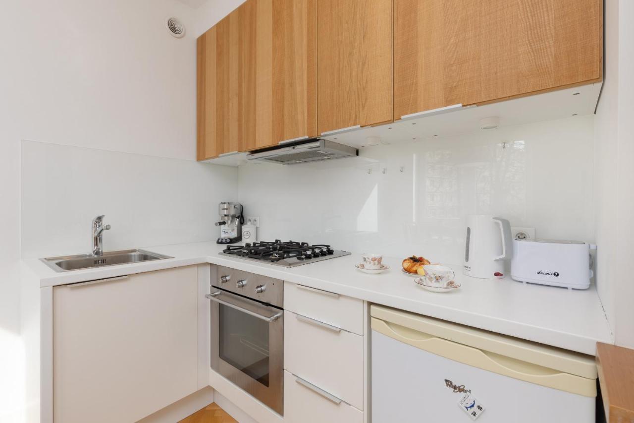 Koszykowa Sunny Studio By Noclegi Renters Warszawa Exteriör bild